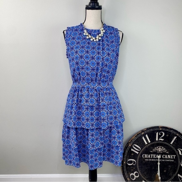 Banana Republic The Print Ruffle Dress blue tiered size 6 - Picture 5 of 15